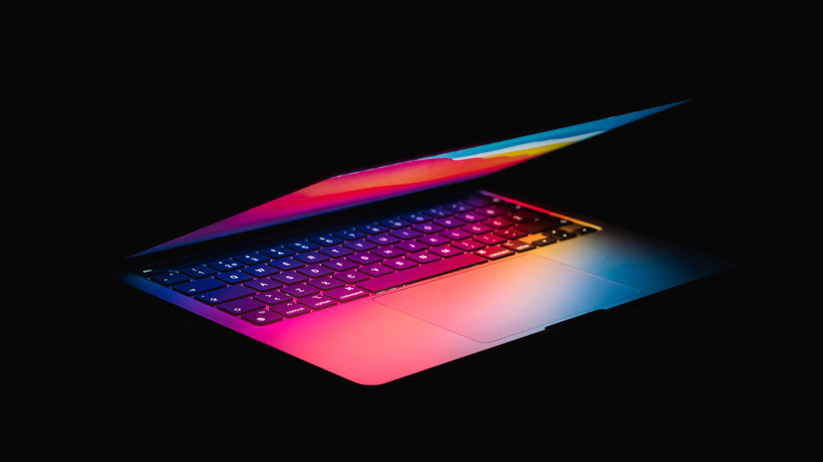 Open laptop for serial position effect